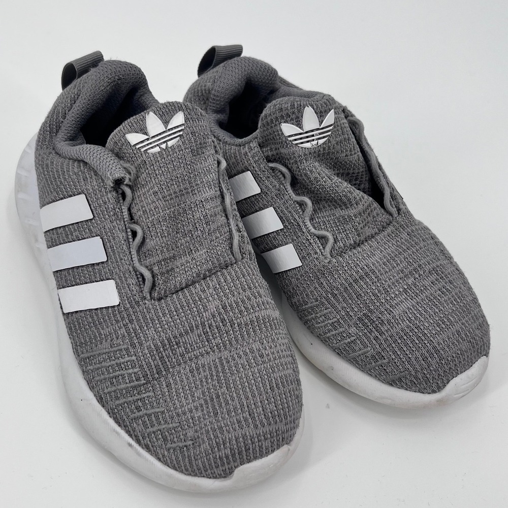 Adidas Swift Run 22 Kids Shoes Grey White Knit Slip On Sneakers Size 13K